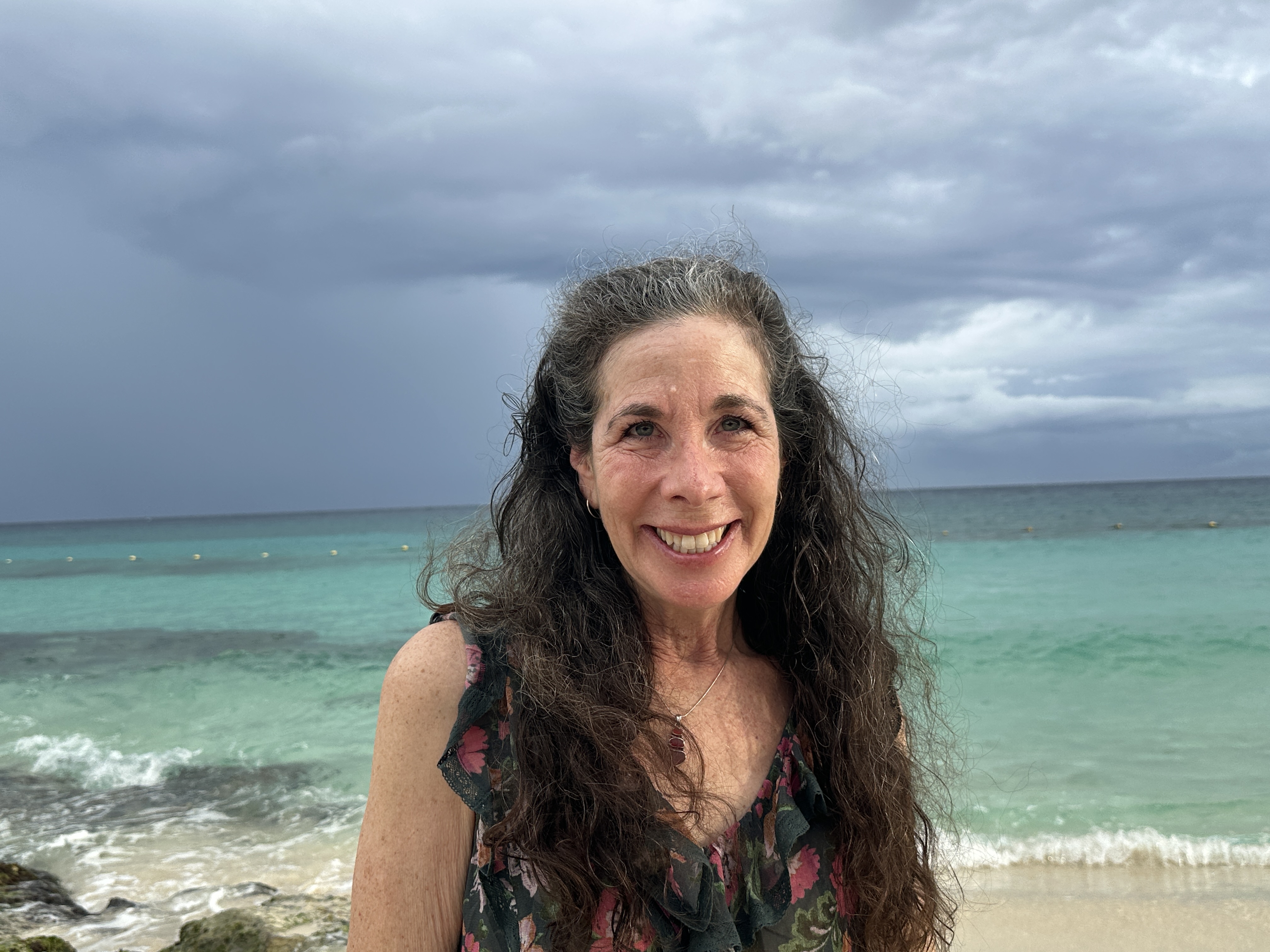 Laura Kandell by the ocean